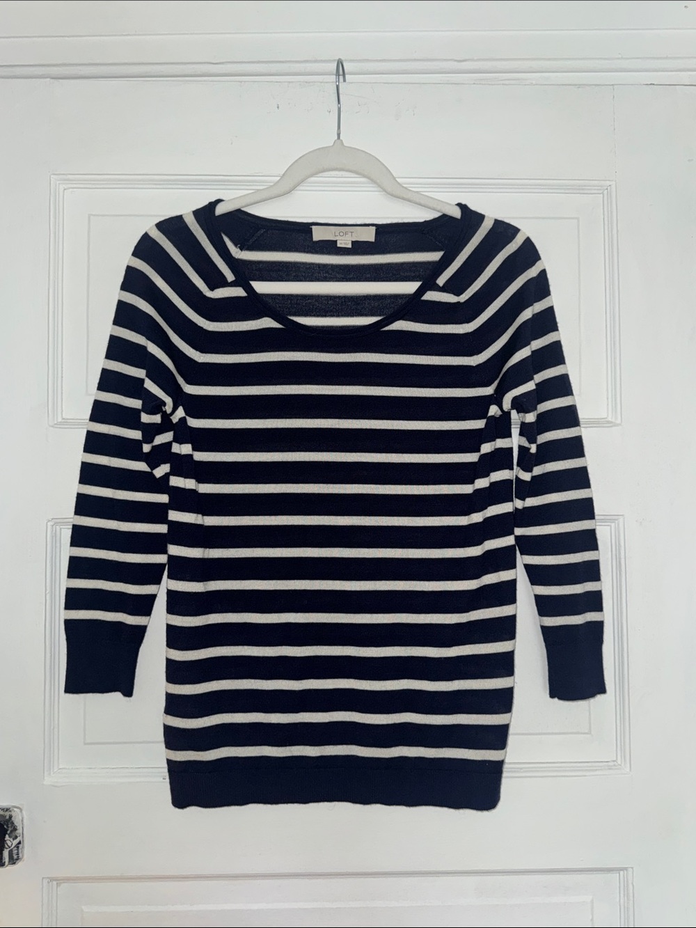 2 for $12 🎉 LOFT Navy & White Scoop-Neck Striped Sweater